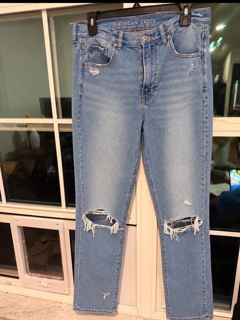 American Eagle Outfitters Light Blue Ripped Skinny Jeans